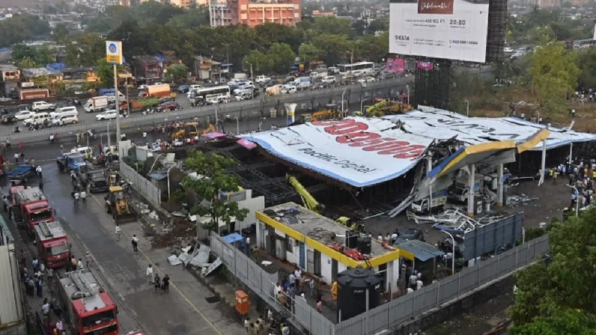 Mumbai Ghatkopar hoarding collapse